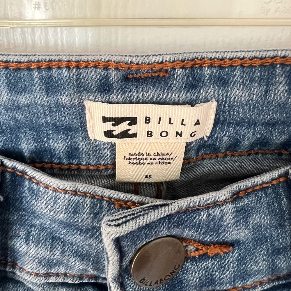Billabong Jeans like Free Fall Pant 25 like new!